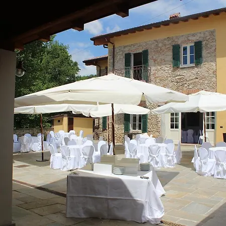 Il Colombee Hétvégi ház Montevecchia